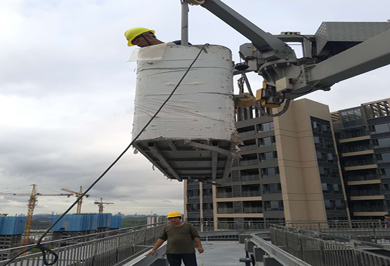 深圳龍華壹方天地綜合體樓頂發(fā)光字是怎么安裝上去的？