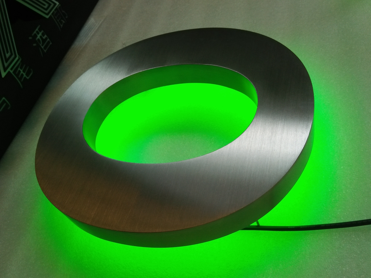 LED背發(fā)光字是什么意思？有哪些特征？