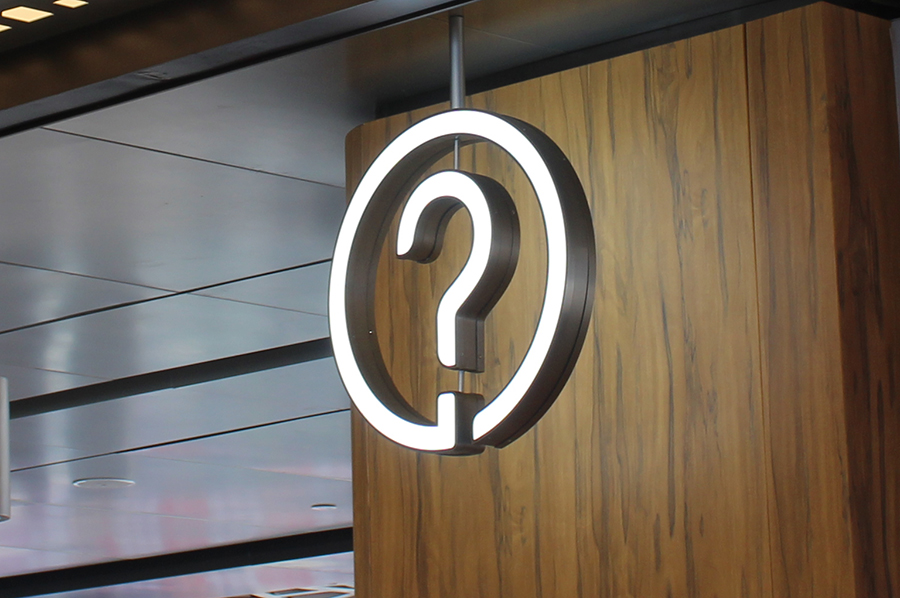 門頭招牌發(fā)光字選擇什么顏色比較好？