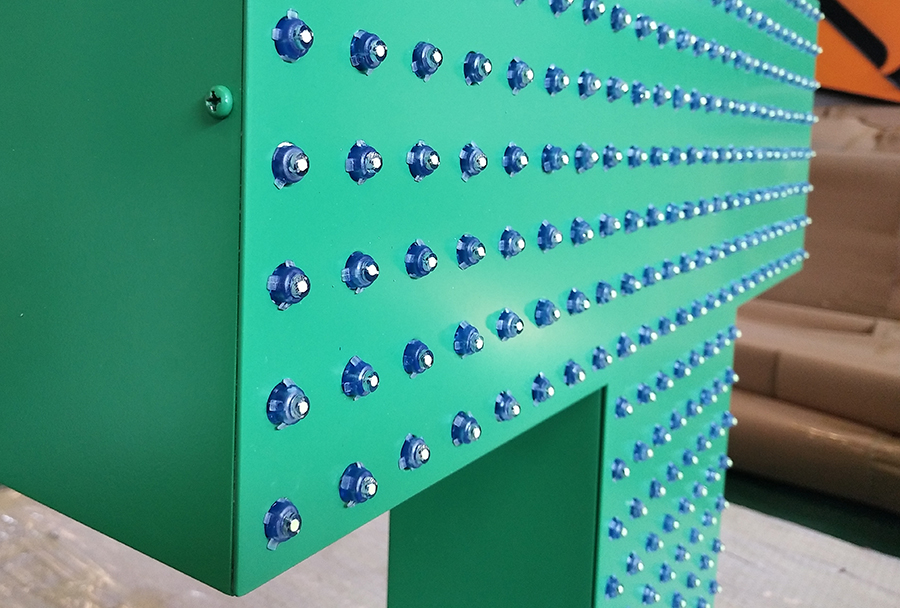 LED沖孔發(fā)光字的4大類型和7大特點是什么？