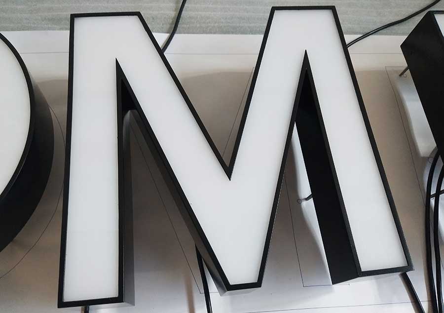 發(fā)光廣告字常見的類型有哪些？