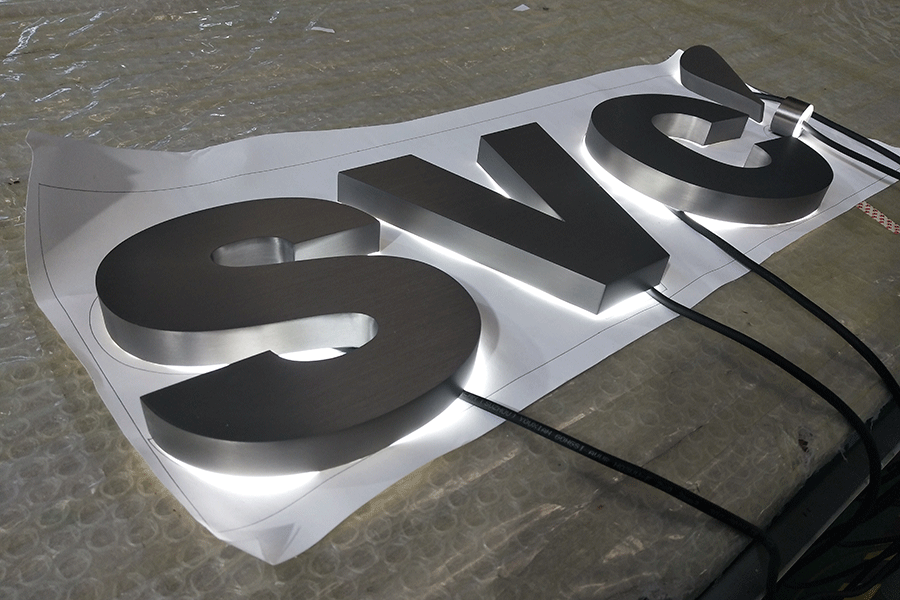 不銹鋼發(fā)光字都有哪些優(yōu)點和特點？