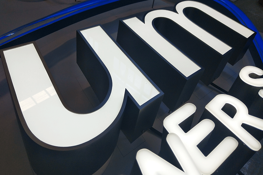 led發(fā)光字制作選擇哪種材料比較好？