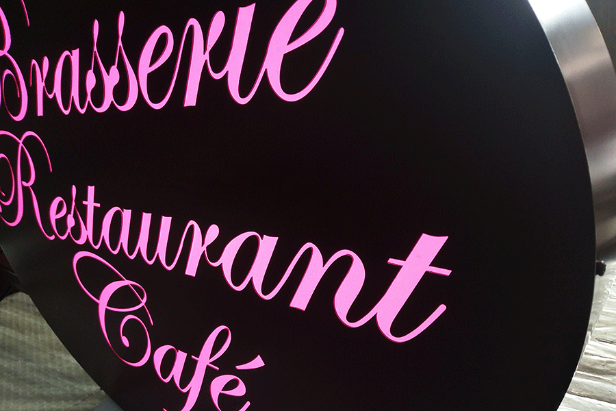 LED鏤空燈箱有哪些制作方法？