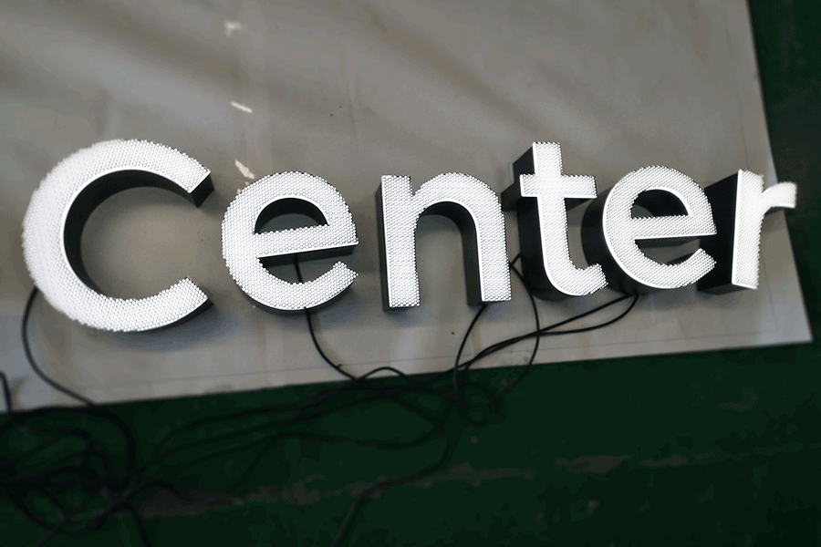 LED無邊框字設計制作有哪些工藝流程？