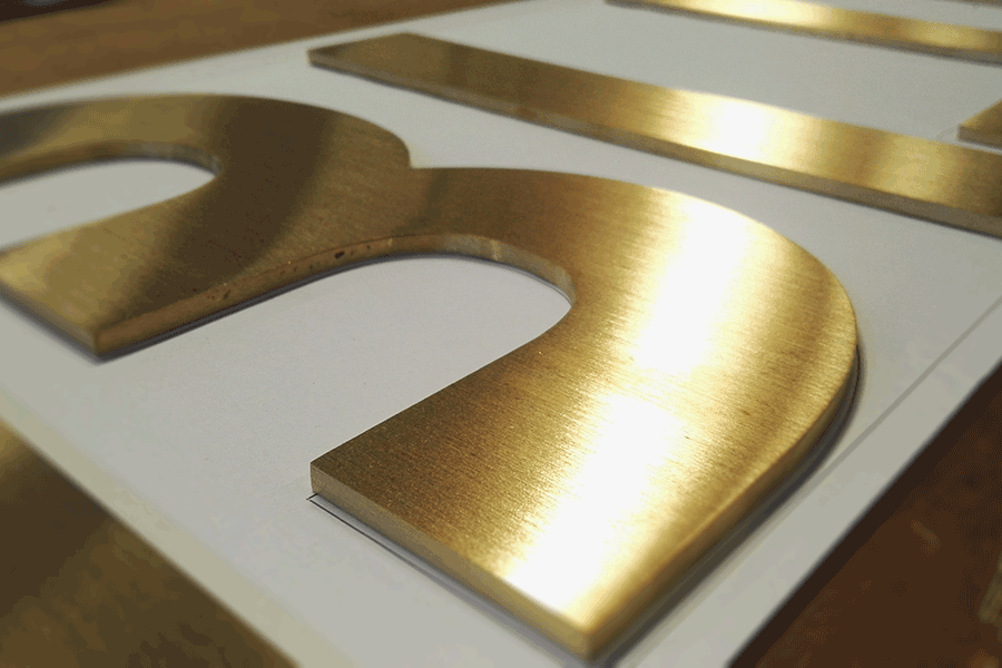 定制金屬字標(biāo)識(shí)標(biāo)牌有什么優(yōu)勢(shì)特征？