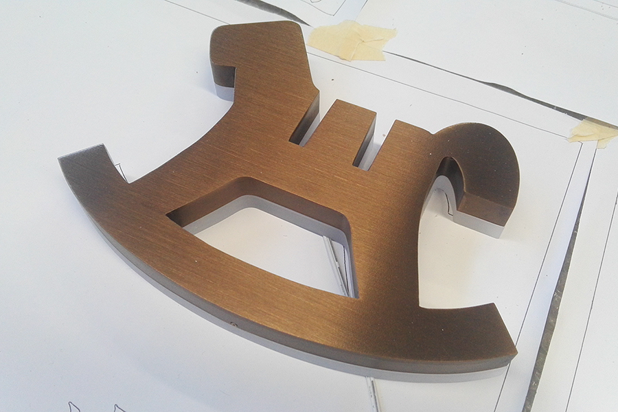 設(shè)計制作金屬立體字具備哪些特征？