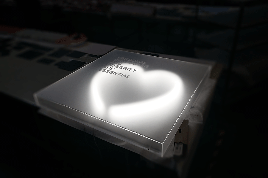 全亞克力燈箱標識制作有什么特點？