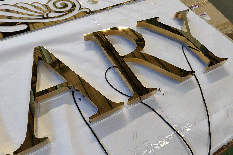 LED背發(fā)光字標識標牌制作有哪些特征？