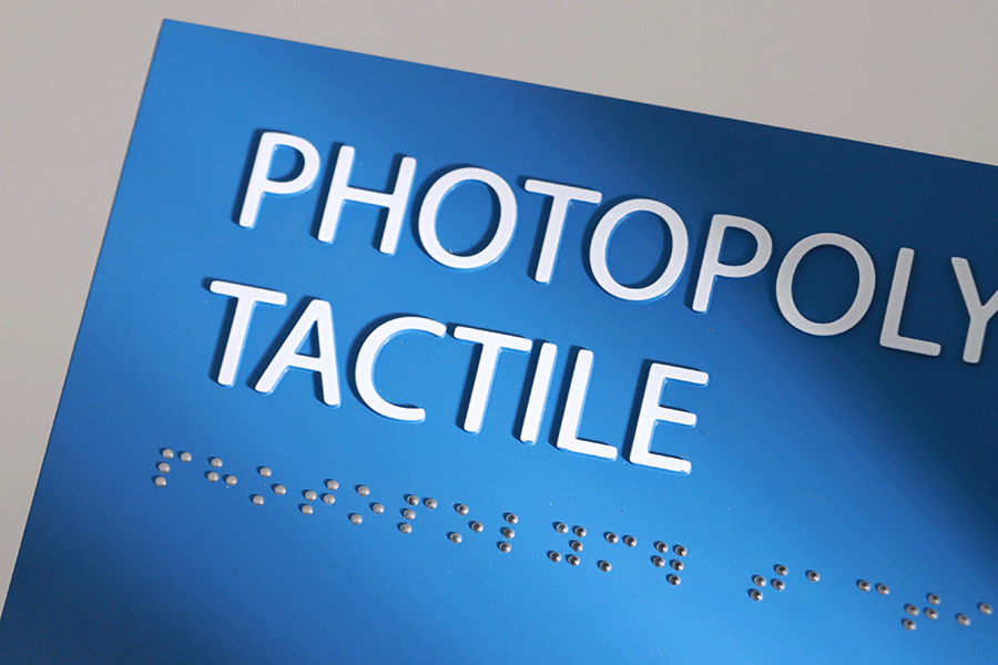 壓鑄門牌發(fā)光標(biāo)識設(shè)計制作有什么特點？