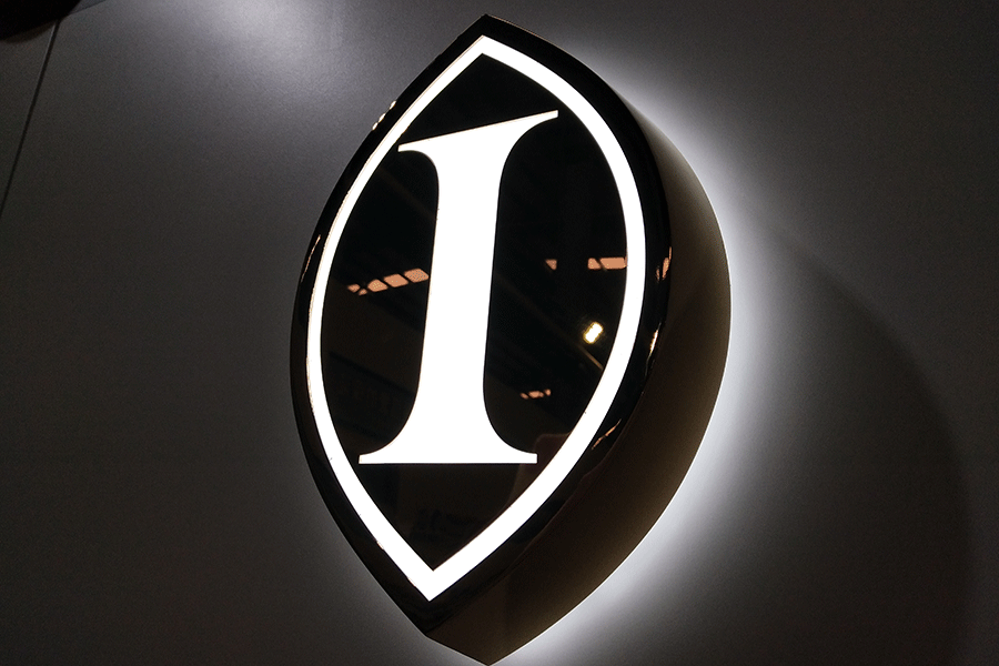 門頭發(fā)光字標(biāo)識(shí)設(shè)計(jì)制作有什么優(yōu)點(diǎn)？