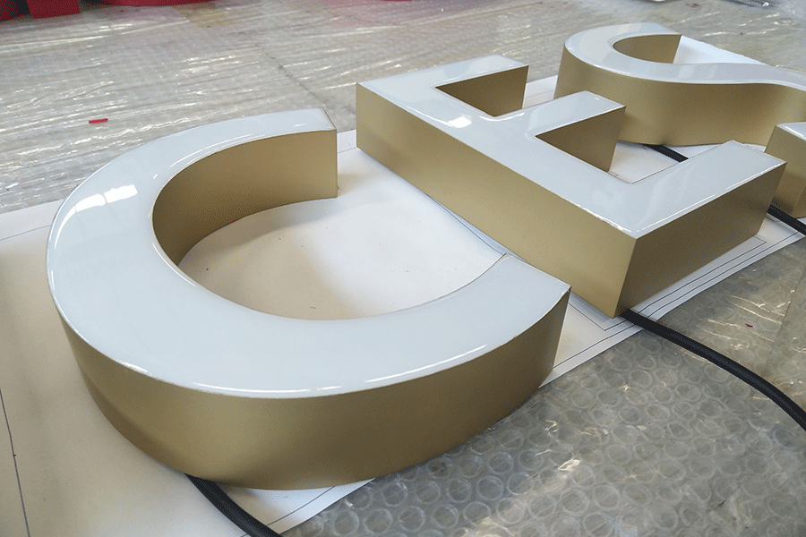 樹(shù)脂字標(biāo)識(shí)標(biāo)牌設(shè)計(jì)制作有哪些特點(diǎn)？